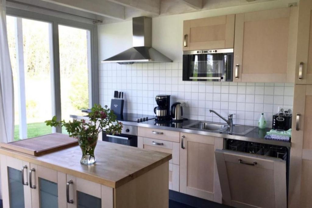 W7 - Sehr Schoenes Ferienhaus Mit Toller Lage Und Super Aussicht In Roebel An Der Mueritz Villa Eksteriør bilde